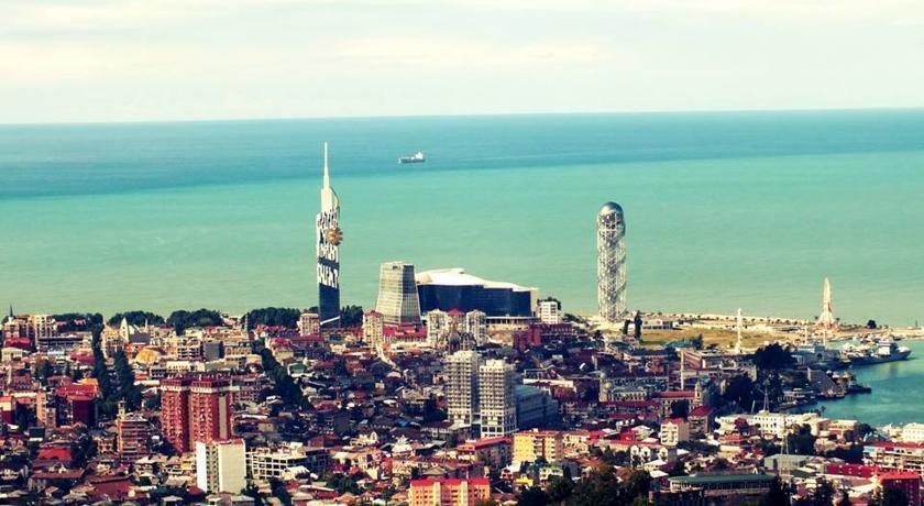 Apartment Gulia Batumi Quarto foto